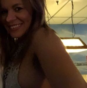 Meet your Posher, Lorraine